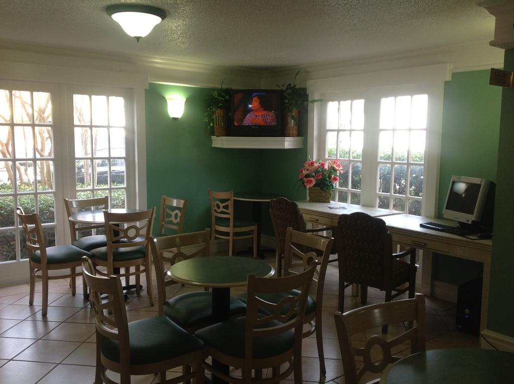 Studio 6-Houston, Tx - Intercontinental Airport South Экстерьер фото