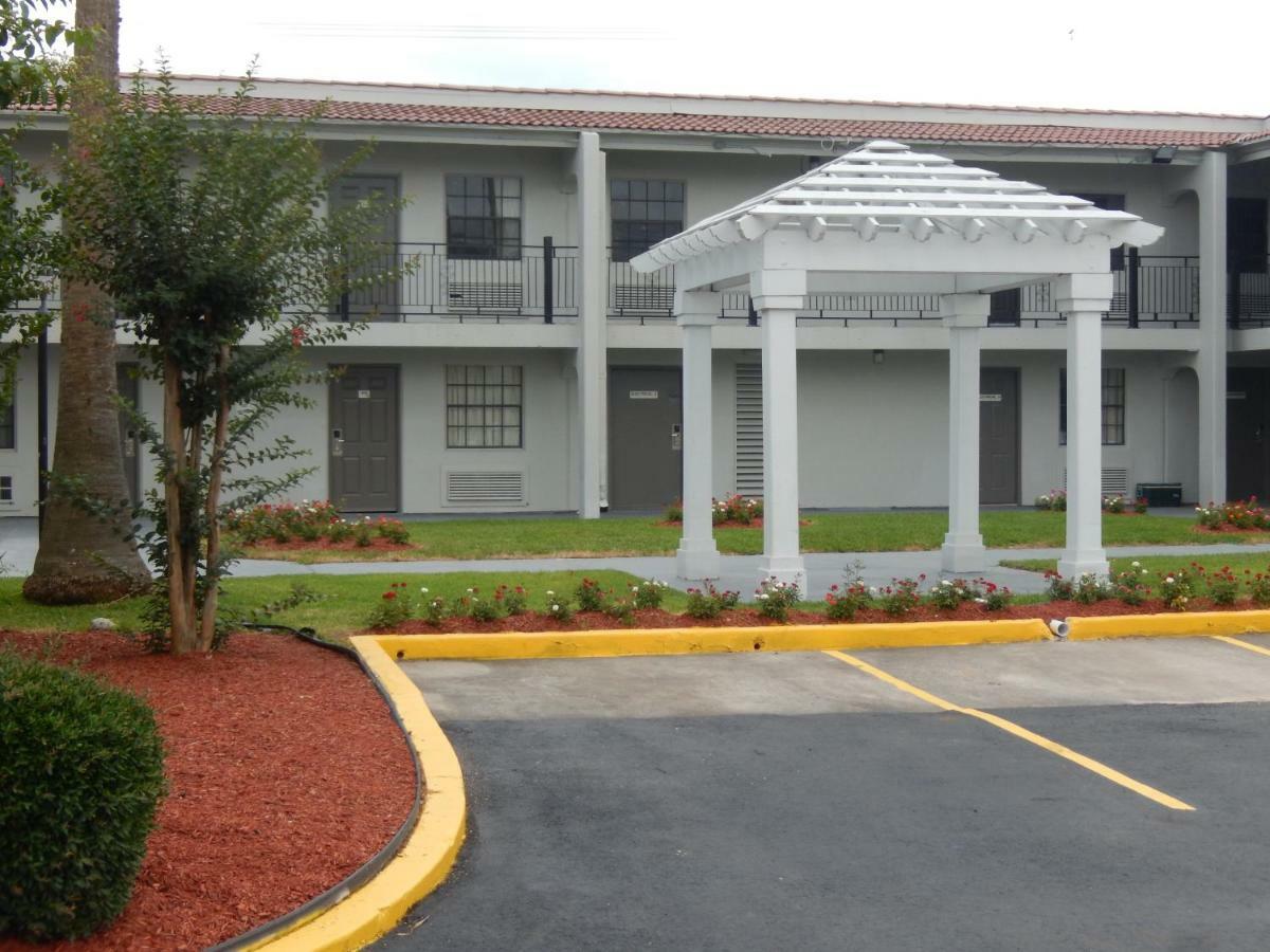 Studio 6-Houston, Tx - Intercontinental Airport South Экстерьер фото