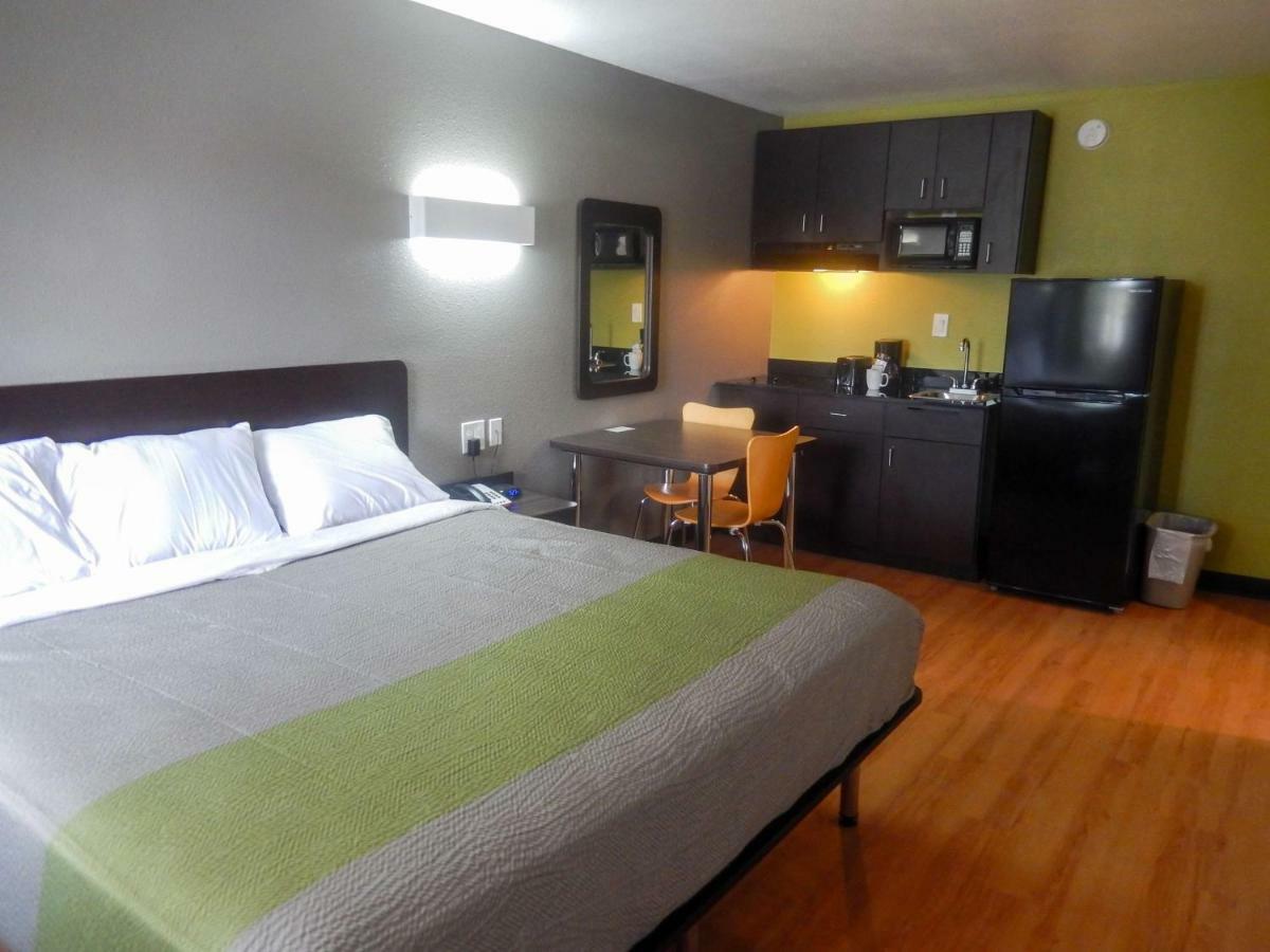 Studio 6-Houston, Tx - Intercontinental Airport South Экстерьер фото