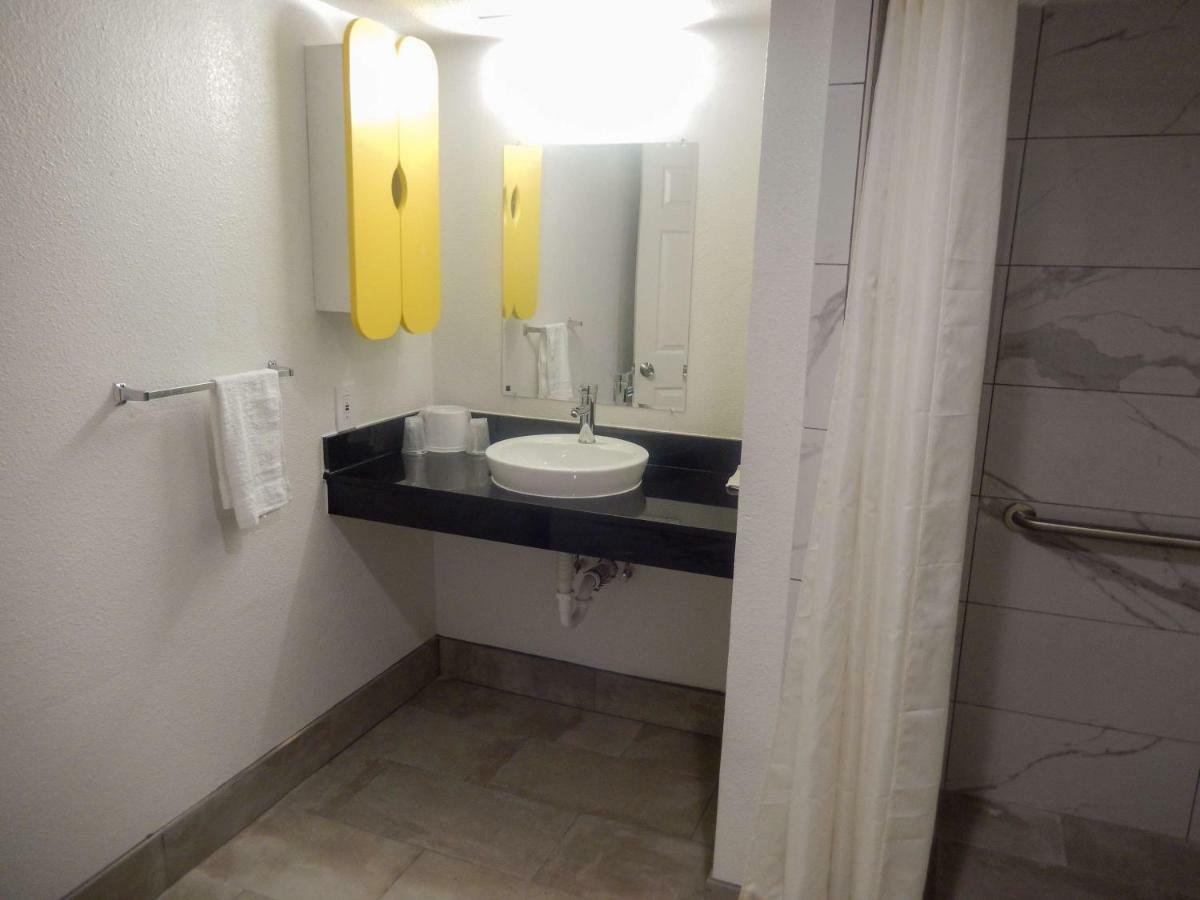Studio 6-Houston, Tx - Intercontinental Airport South Экстерьер фото