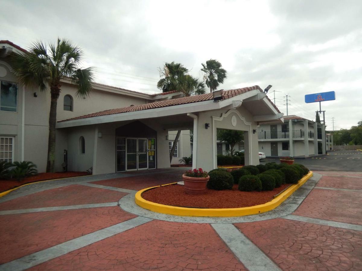 Studio 6-Houston, Tx - Intercontinental Airport South Экстерьер фото
